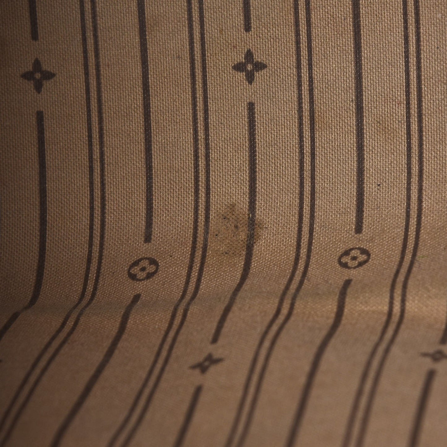 Monogram Delightful GM