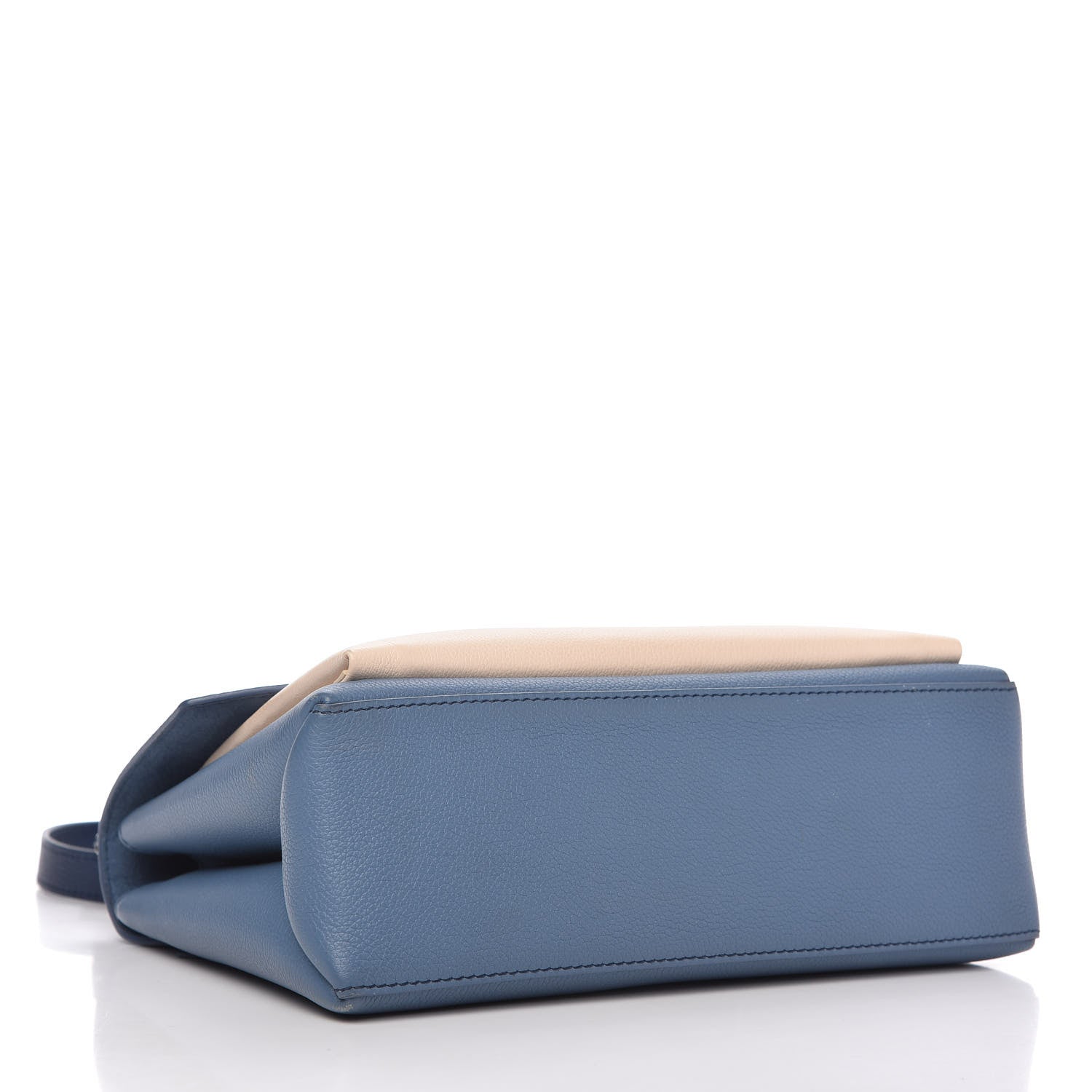 Louis Vuitton Soft Calfskin My Lockme Top Handle Bleuet Vanille 4 of 10