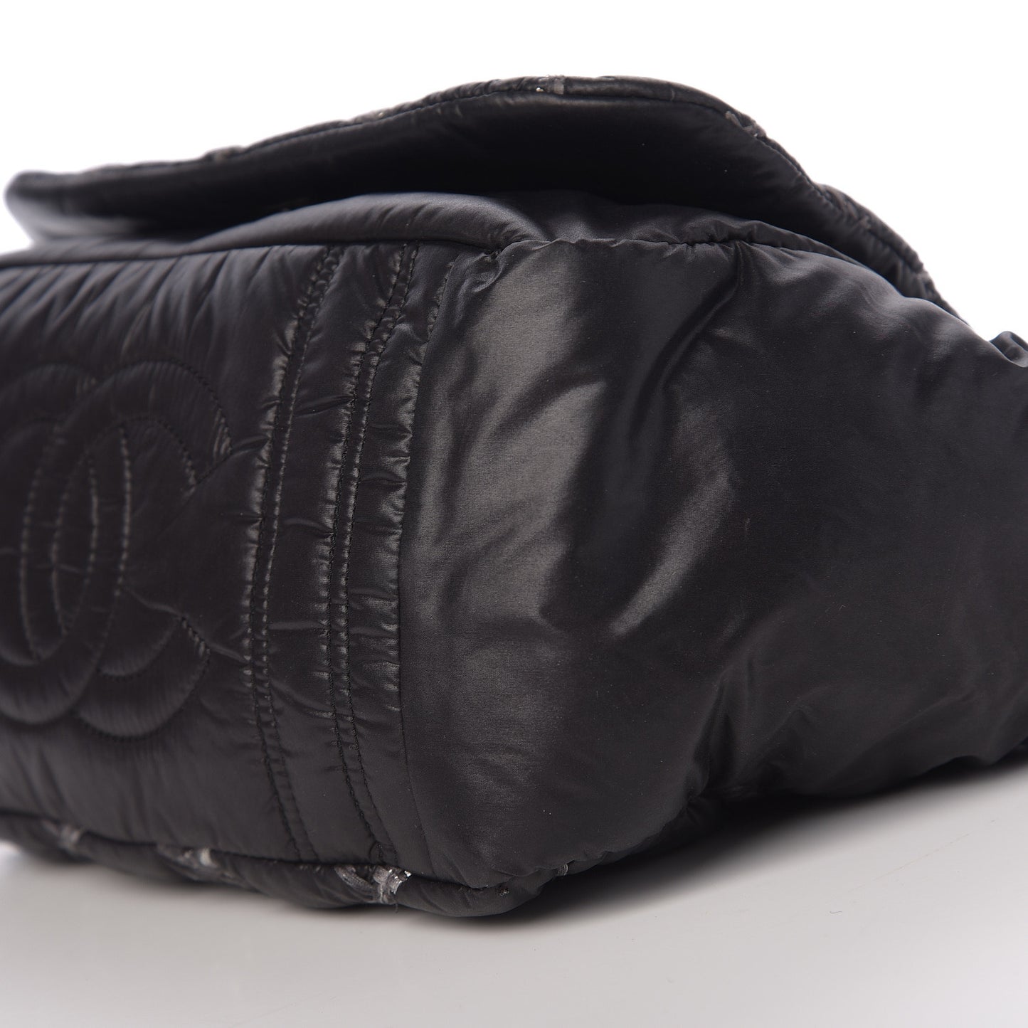 Nylon Quilted Tweed Stitch Bubble Flap Black