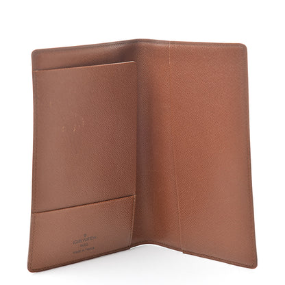 Louis Vuitton Monogram Passport Cover 5 of 11