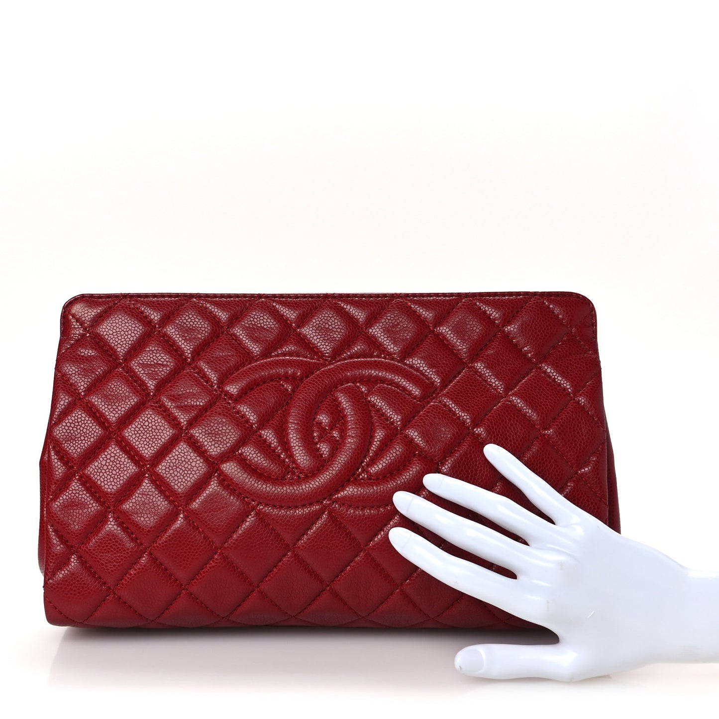 Caviar Quilted CC Clutch Red