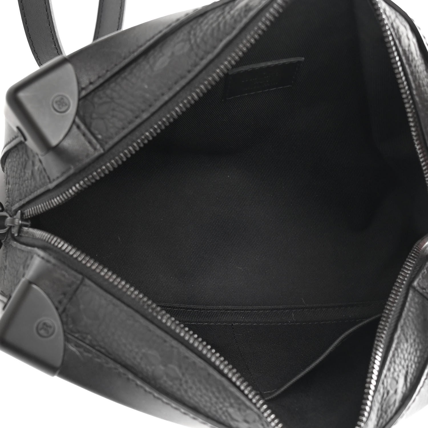 Louis Vuitton Taurillon Monogram Solar Ray Soft Trunk Black 5 of 11