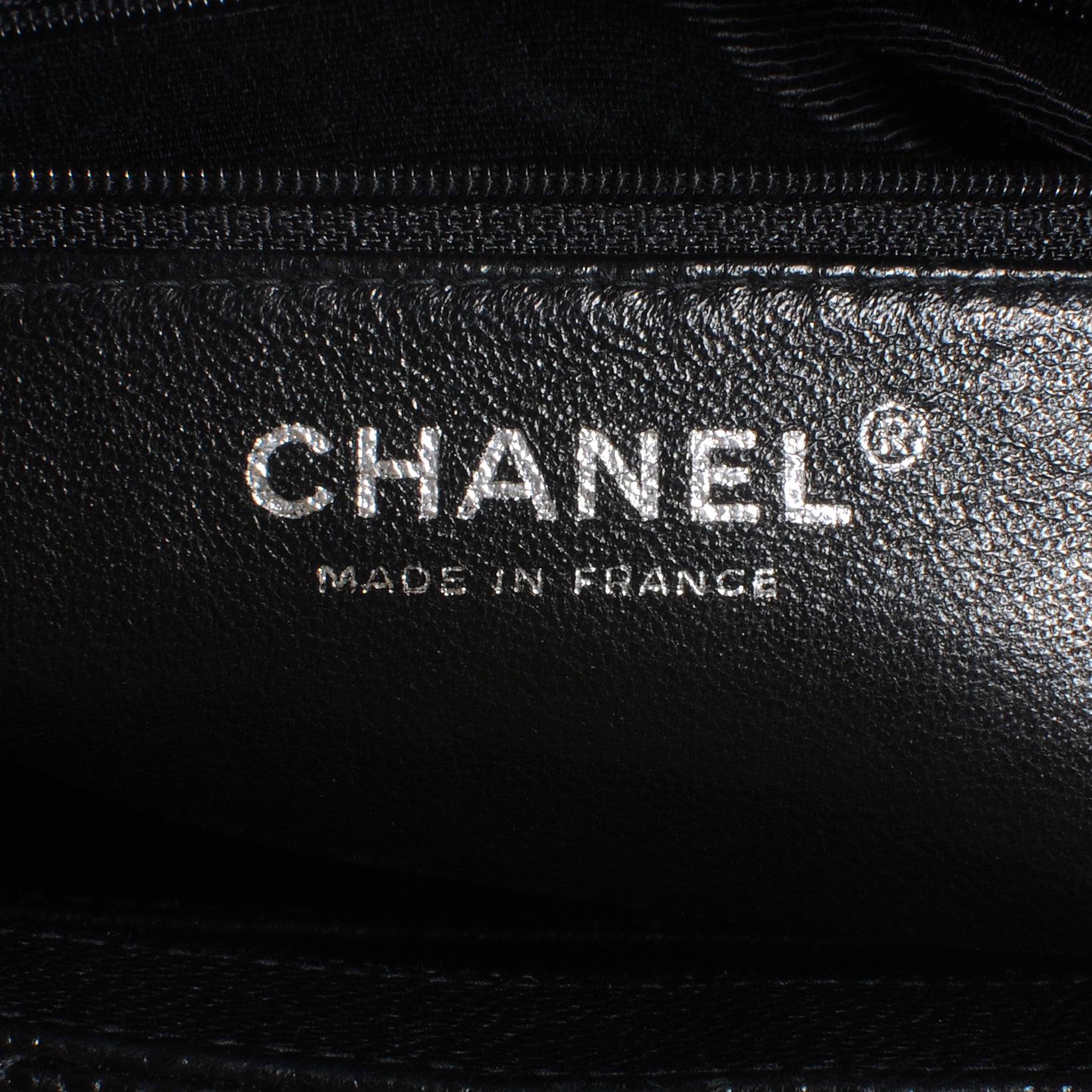 Chanel Caviar Medallion Tote Black 5 of 8
