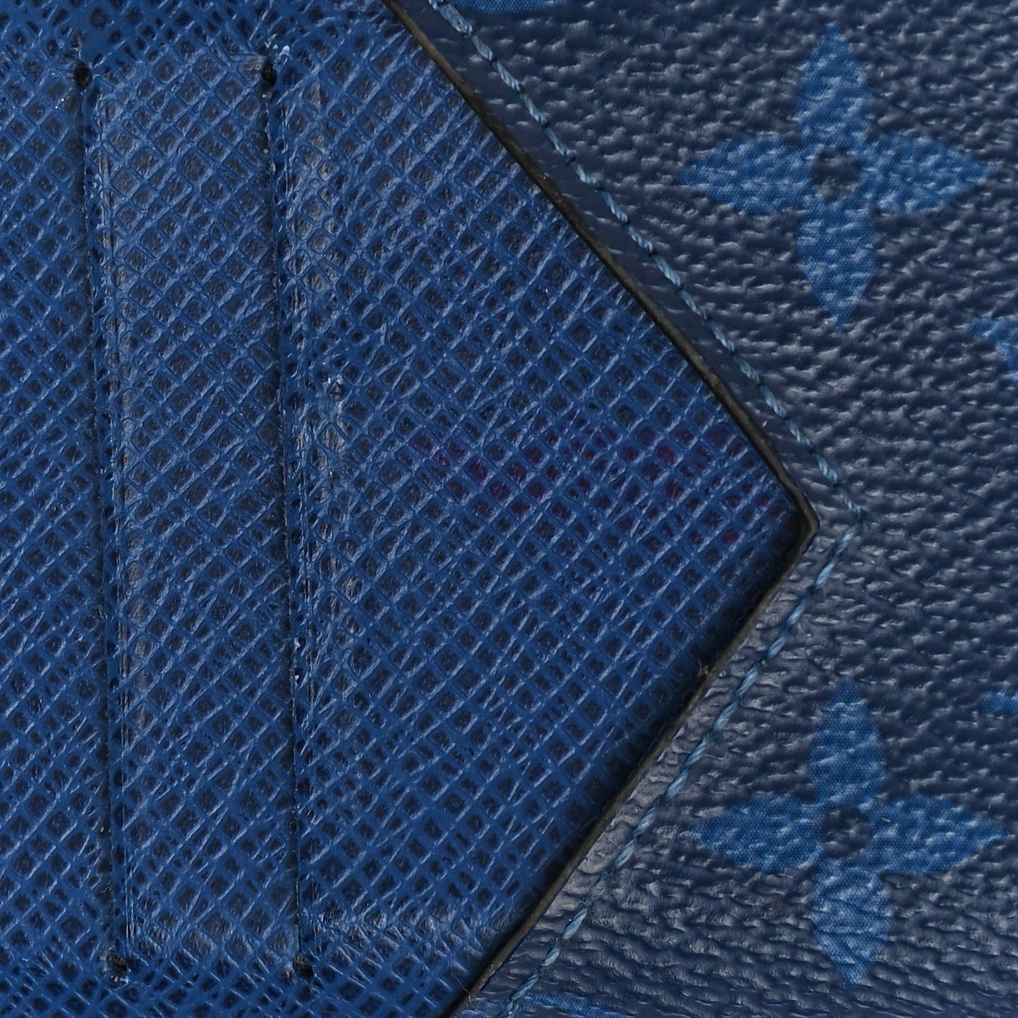Monogram Taiga Coin Card Holder Cobalt