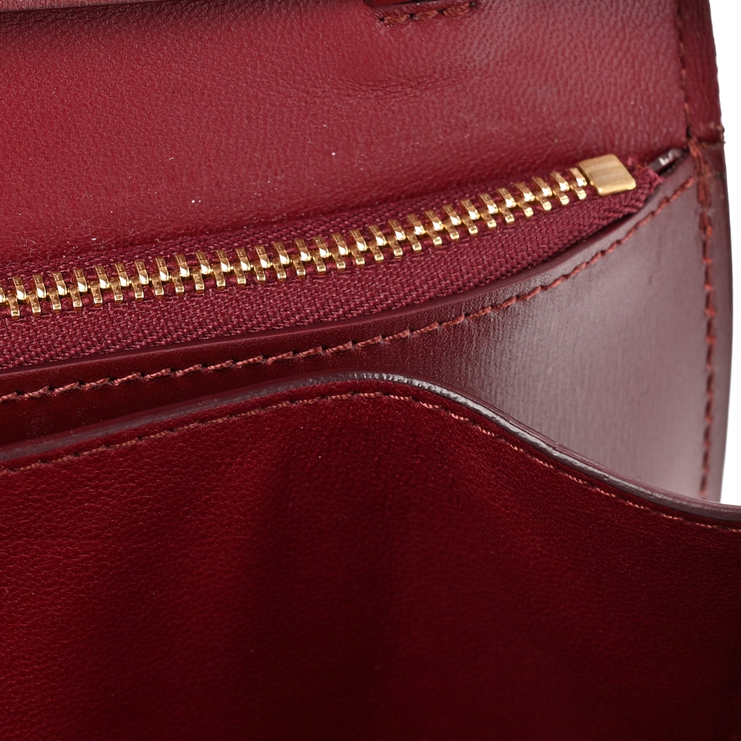 Box Calfskin Medium Classic Box Flap Bag Burgundy
