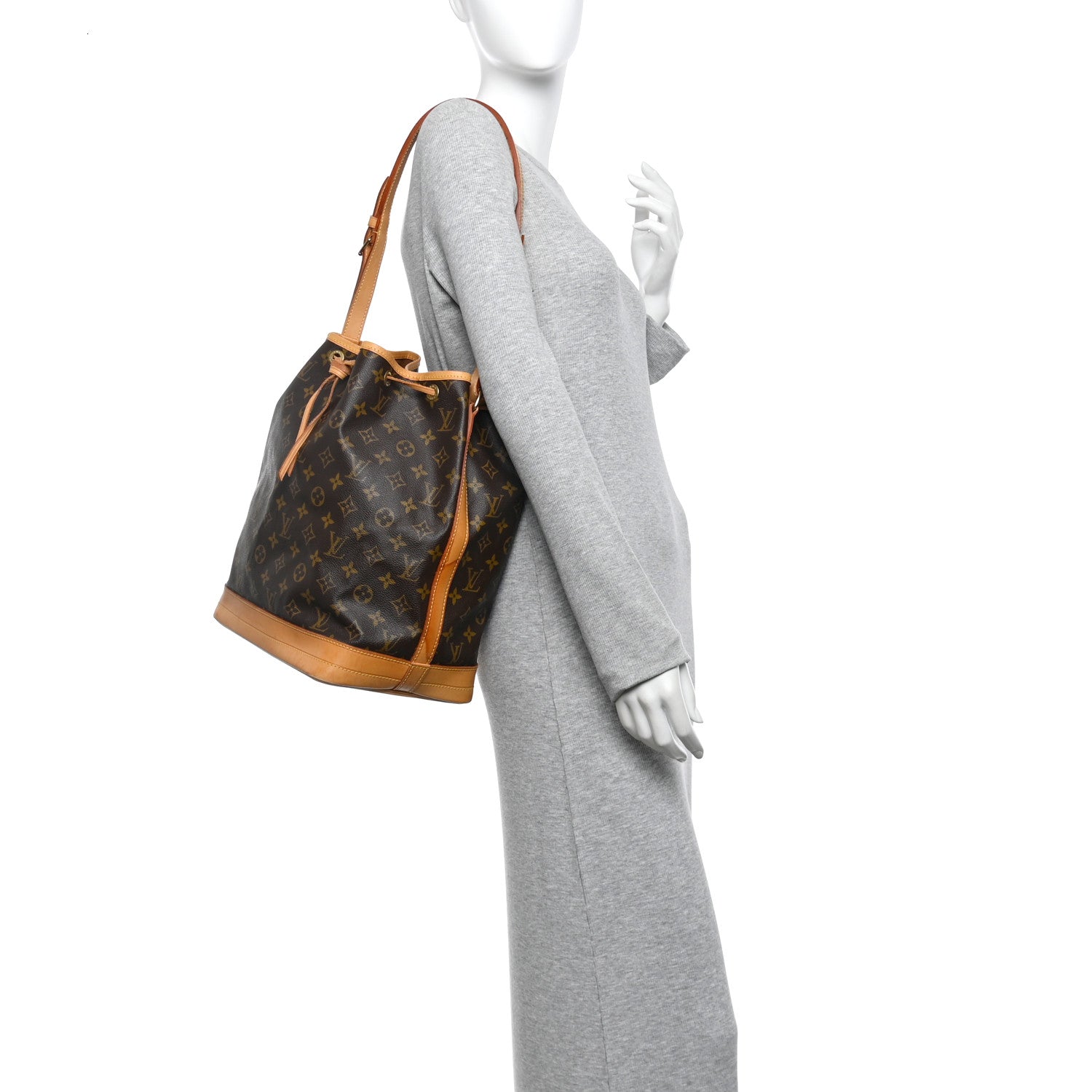 Louis Vuitton Monogram Noe 2 of 16