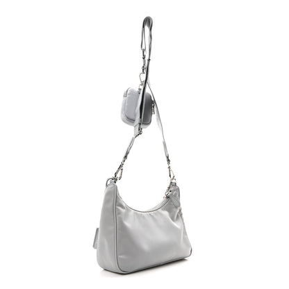 Prada Re-Nylon Saffiano Re-Edition 2005 Shoulder Bag Fiordaliso 3 of 11
