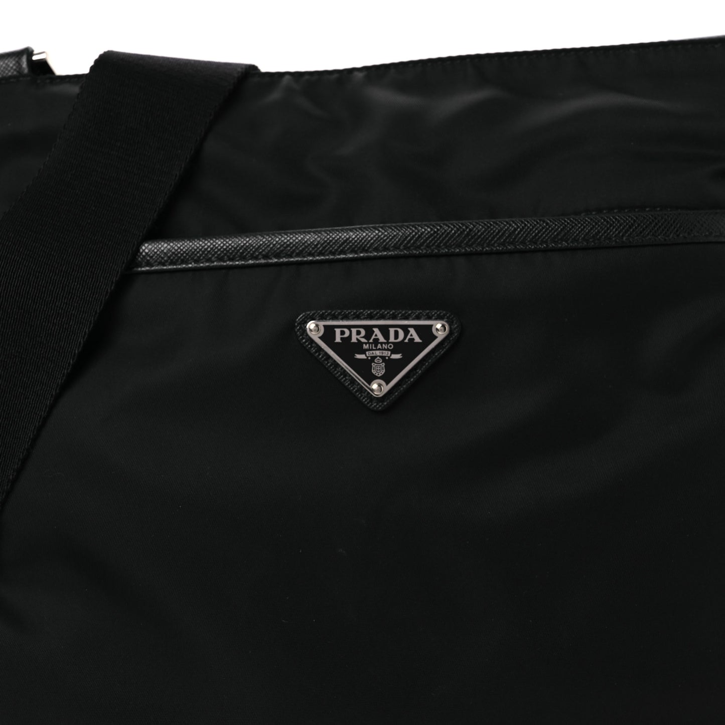 Tessuto Nylon Saffiano Flat Messenger Bag Black