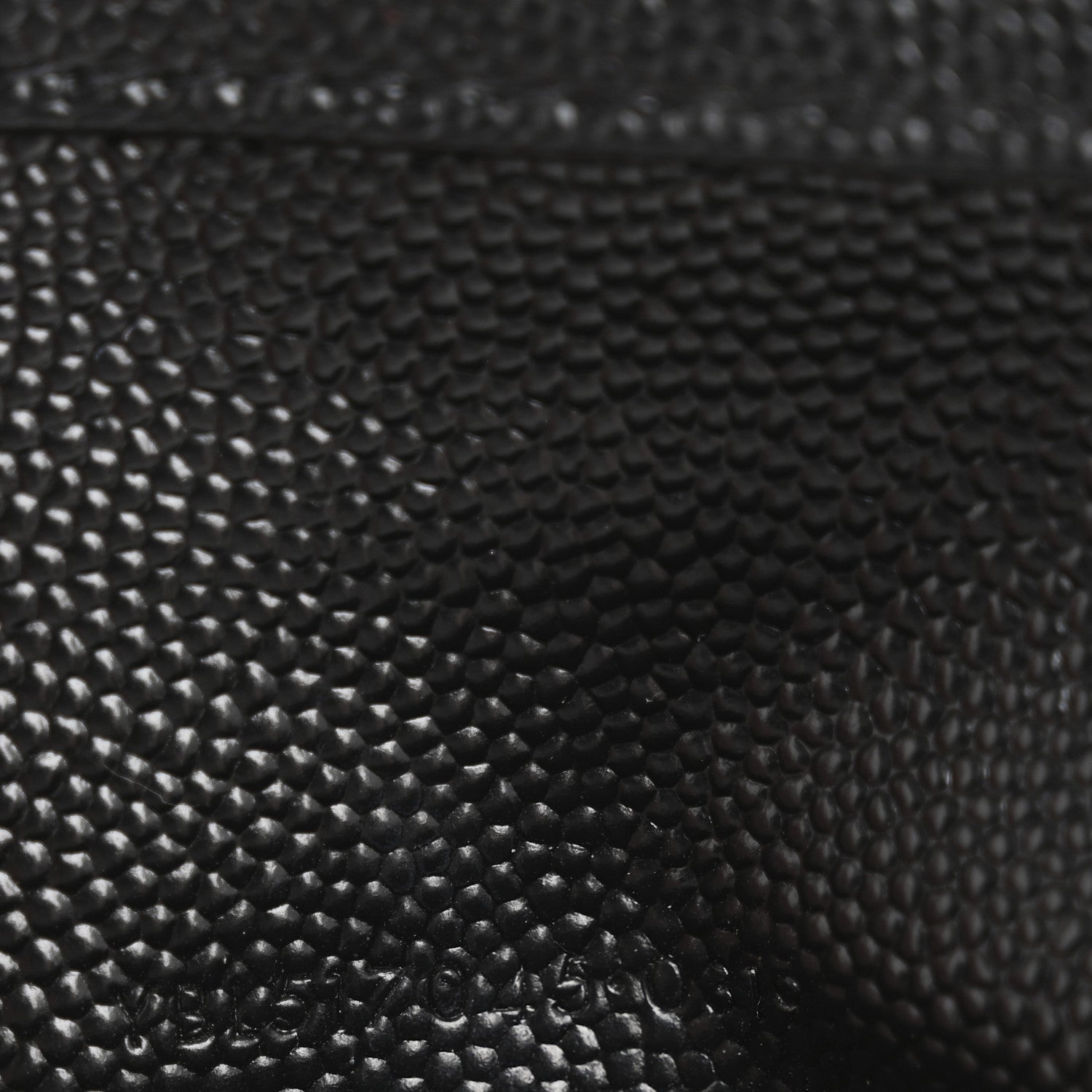 Saint Laurent Grain De Poudre Matelasse Chevron Monogram Zipped Card Case Black 7 of 10