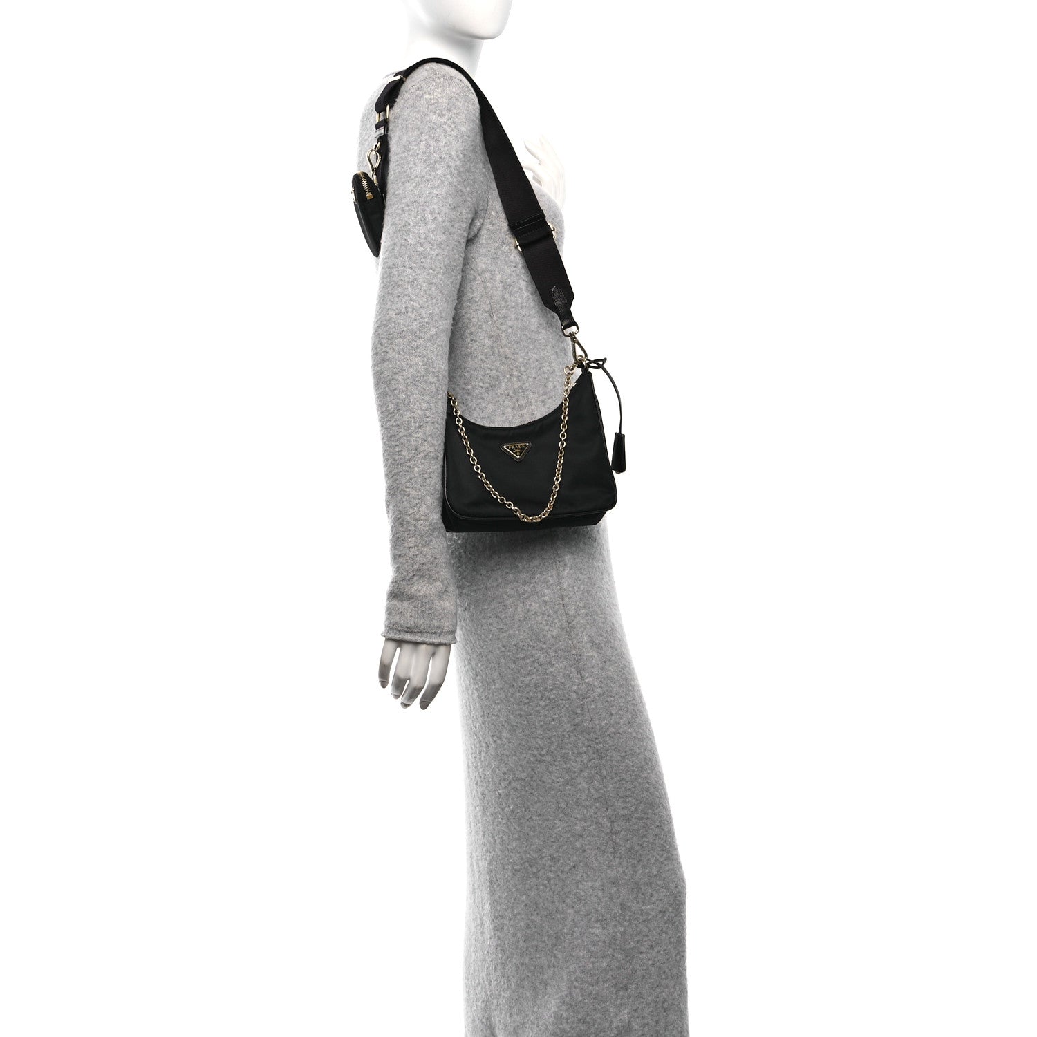 Prada Nylon Re-Edition 2005 Shoulder Bag Black 2 of 13