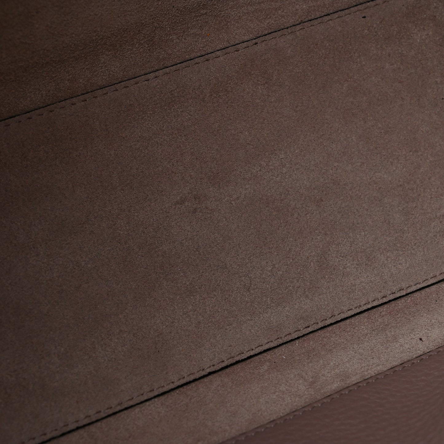 Grained Calfskin Rockstud Shoulder Tote Poudre