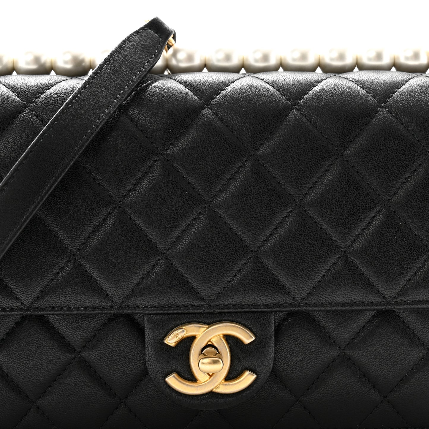 Goatskin Quilted Small Chic Pearls Flap Black