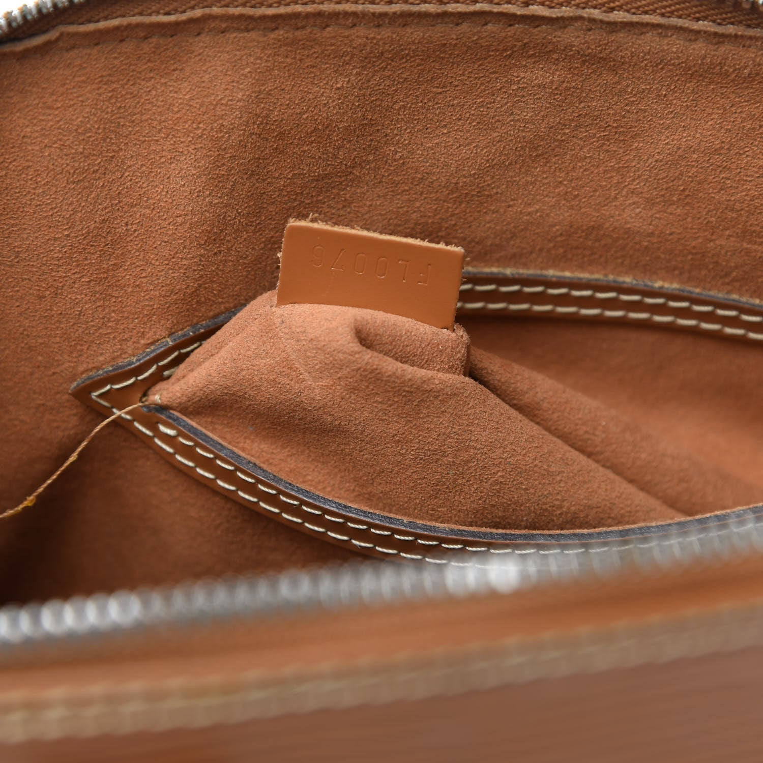 Louis Vuitton Epi Alma PM Cannelle 6 of 15
