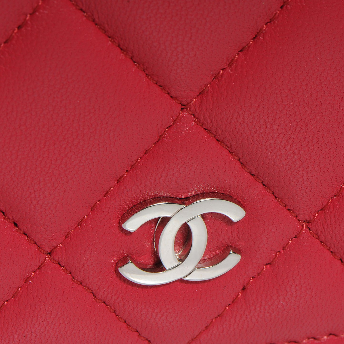 Lambskin Quilted Yen Wallet Pink