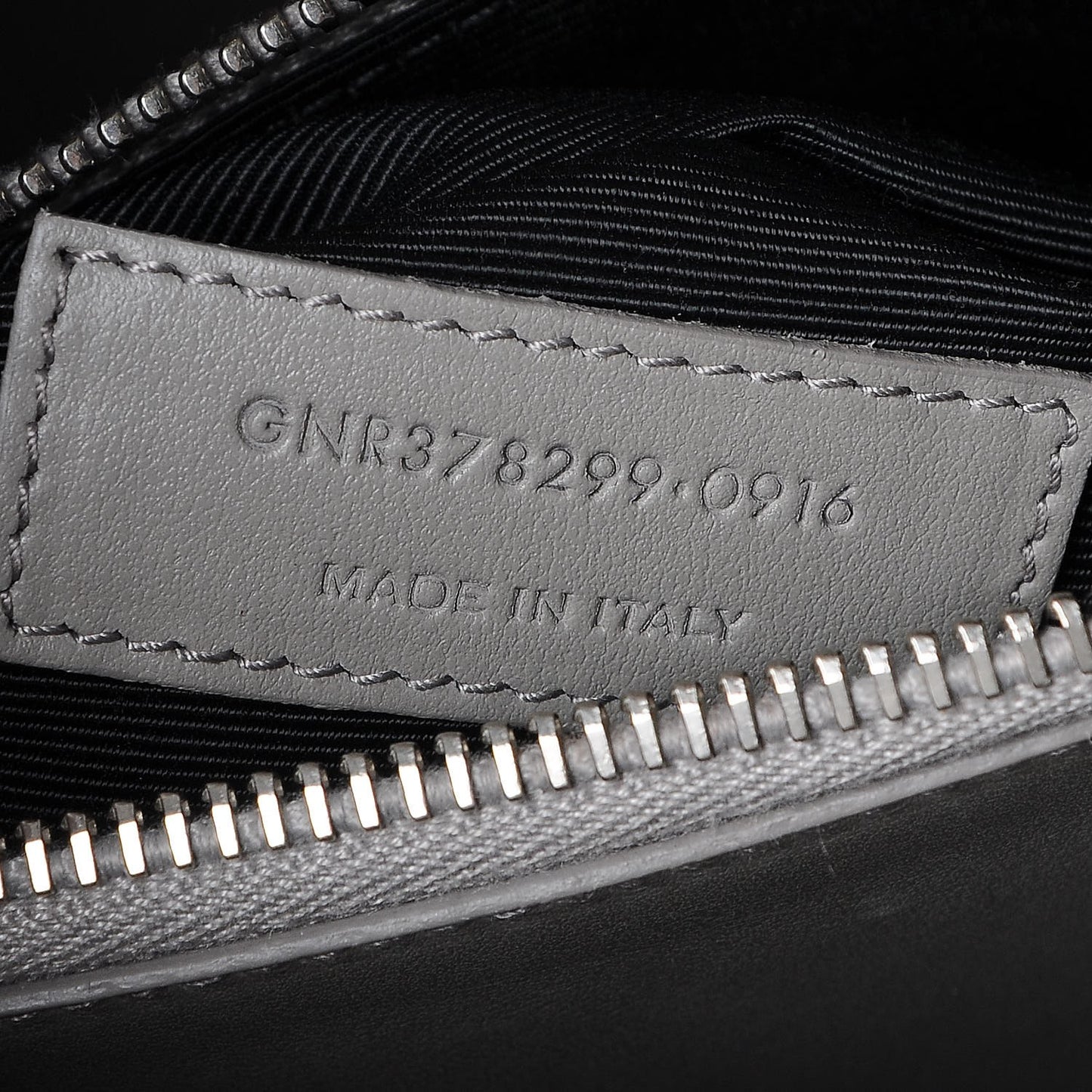 Grained Calfskin Small Sac De Jour Pearl Grey