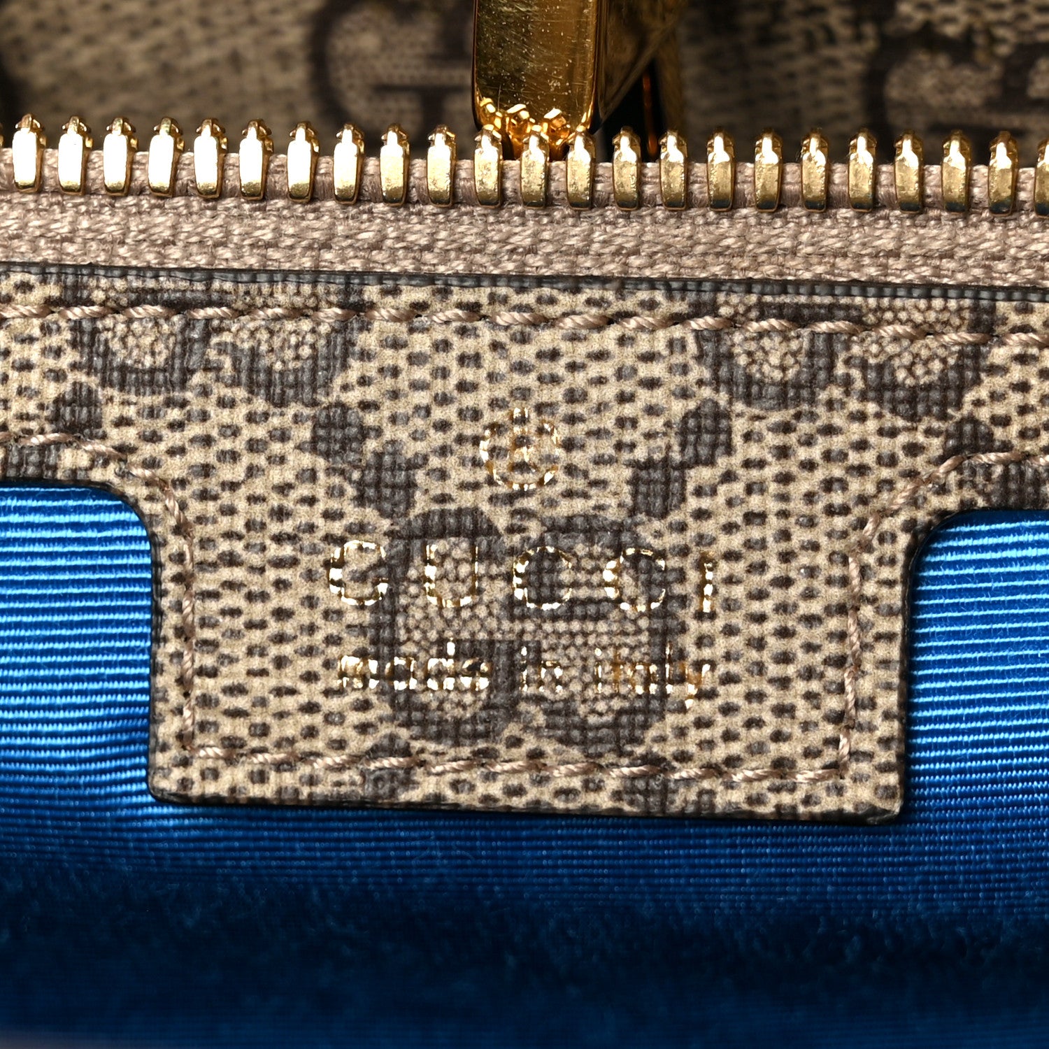 Gucci GG Supreme Monogram Exquisite Small Tote Beige Ebony Blue Crop Live Red 6 of 11
