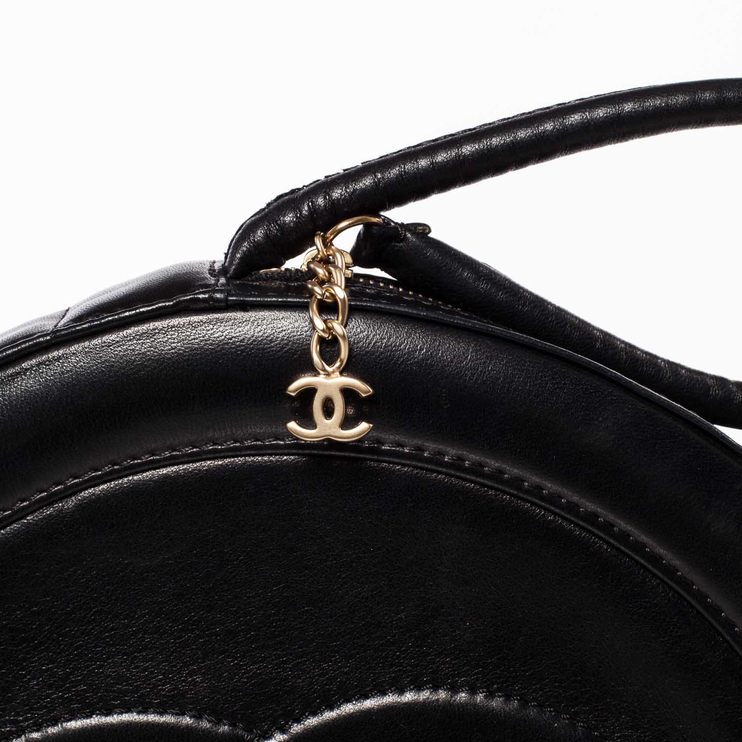 Chanel Lambskin Quilted CC Wristlet Black 4 of 9