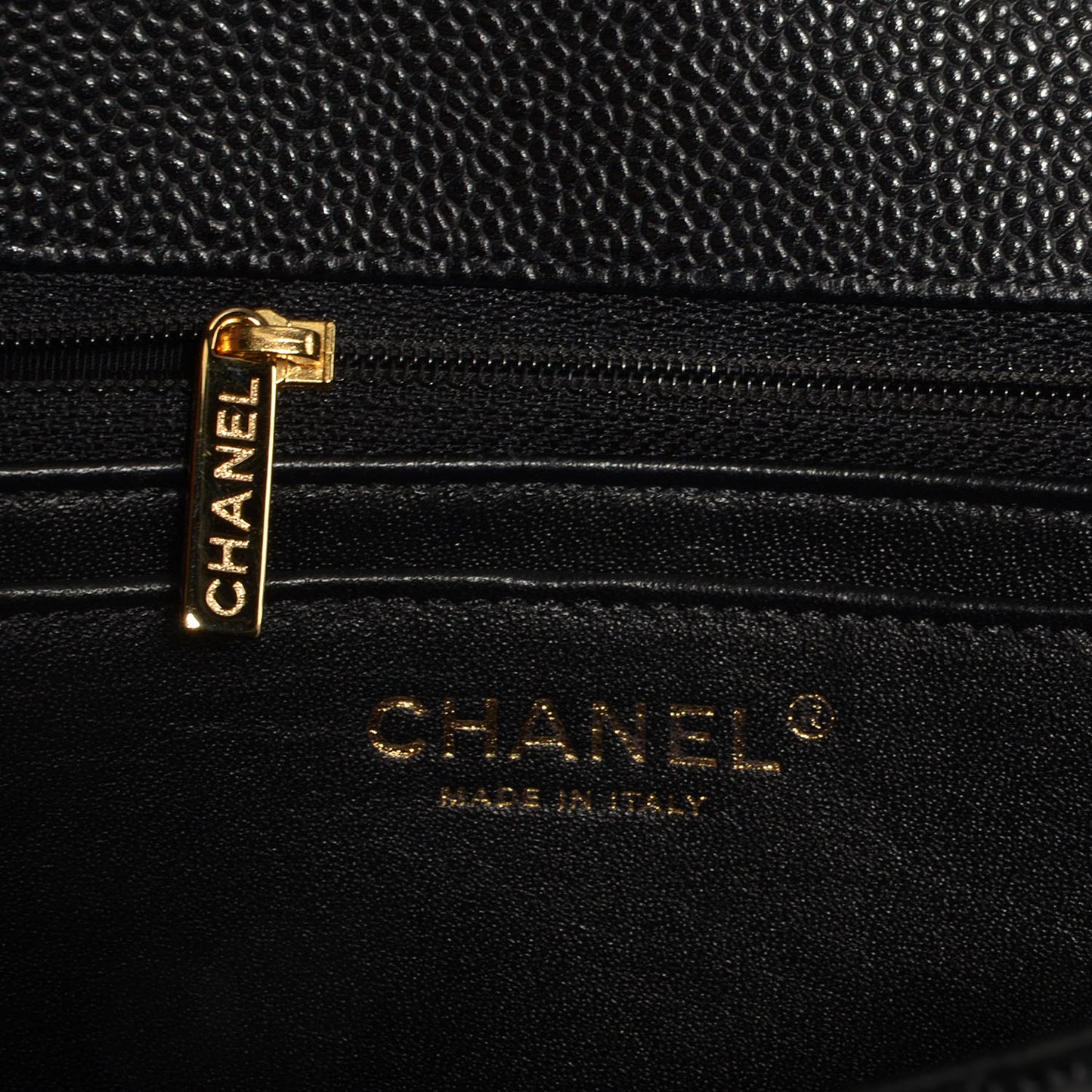 Caviar Maxi Single Flap Black