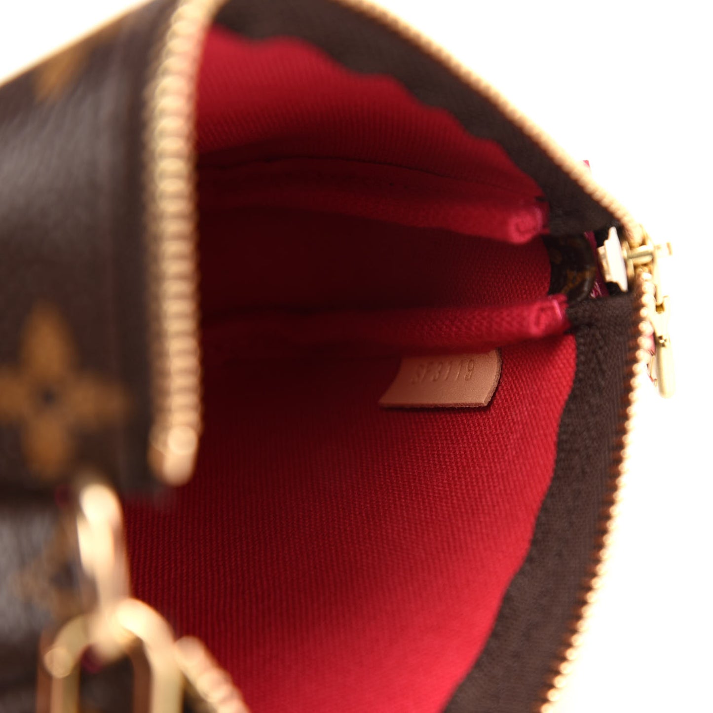 Monogram 2019 Christmas Animation Mini Courchevel Pochette Accessories Fuchsia