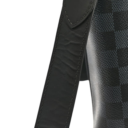 Louis Vuitton Damier Cobalt Newport Messenger MM 15 of 21