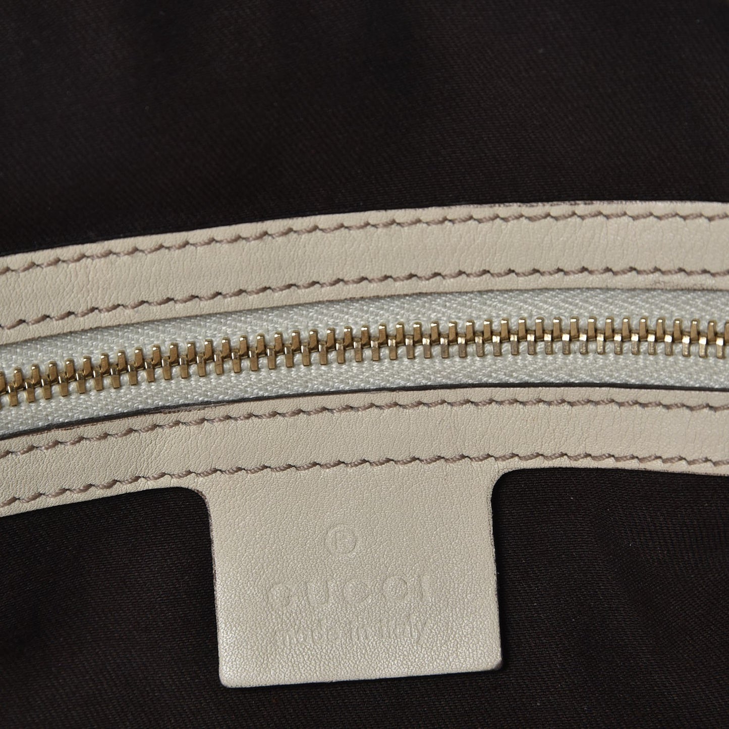 Calfskin Medium Britt Boston Ivory