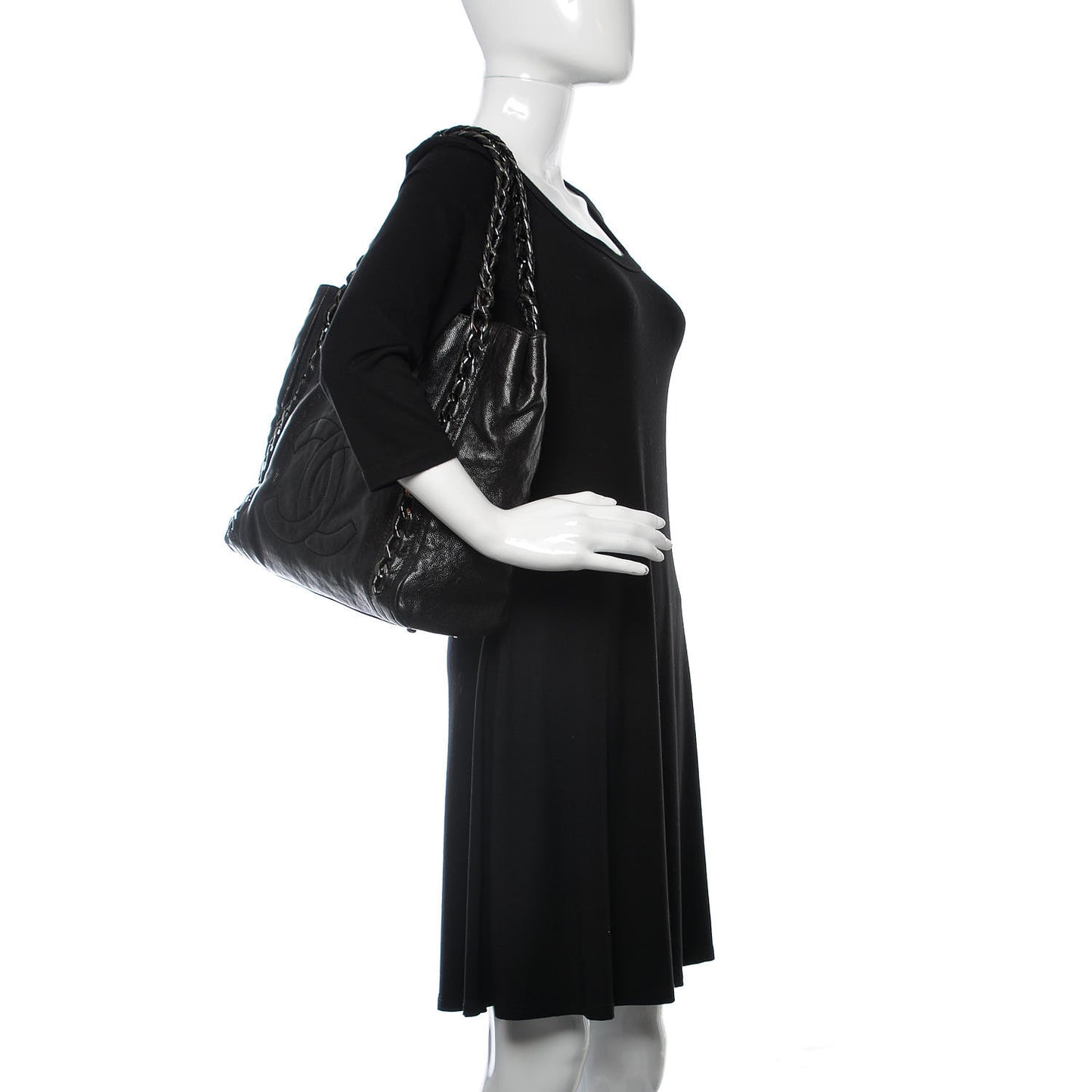 Glazed Caviar Modern Chain Tote Black