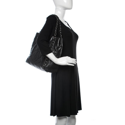 Chanel Glazed Caviar Modern Chain Tote Black 2 of 11