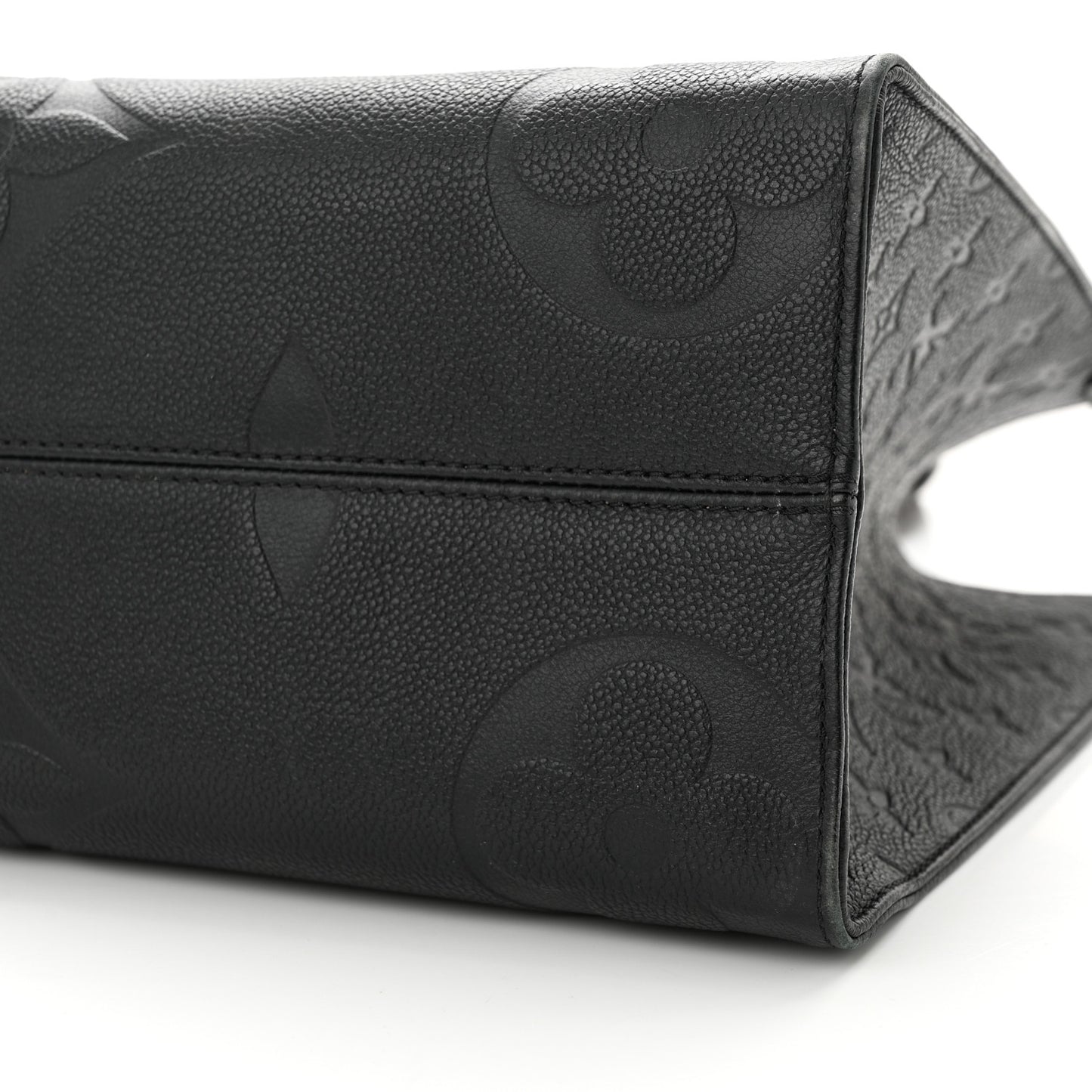 Empreinte Monogram Giant Onthego MM Black