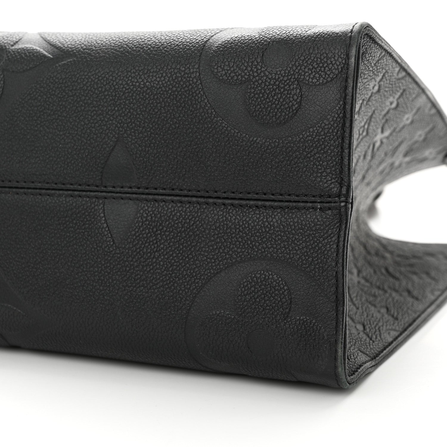 Louis Vuitton Empreinte Monogram Giant Onthego MM Black 9 of 15
