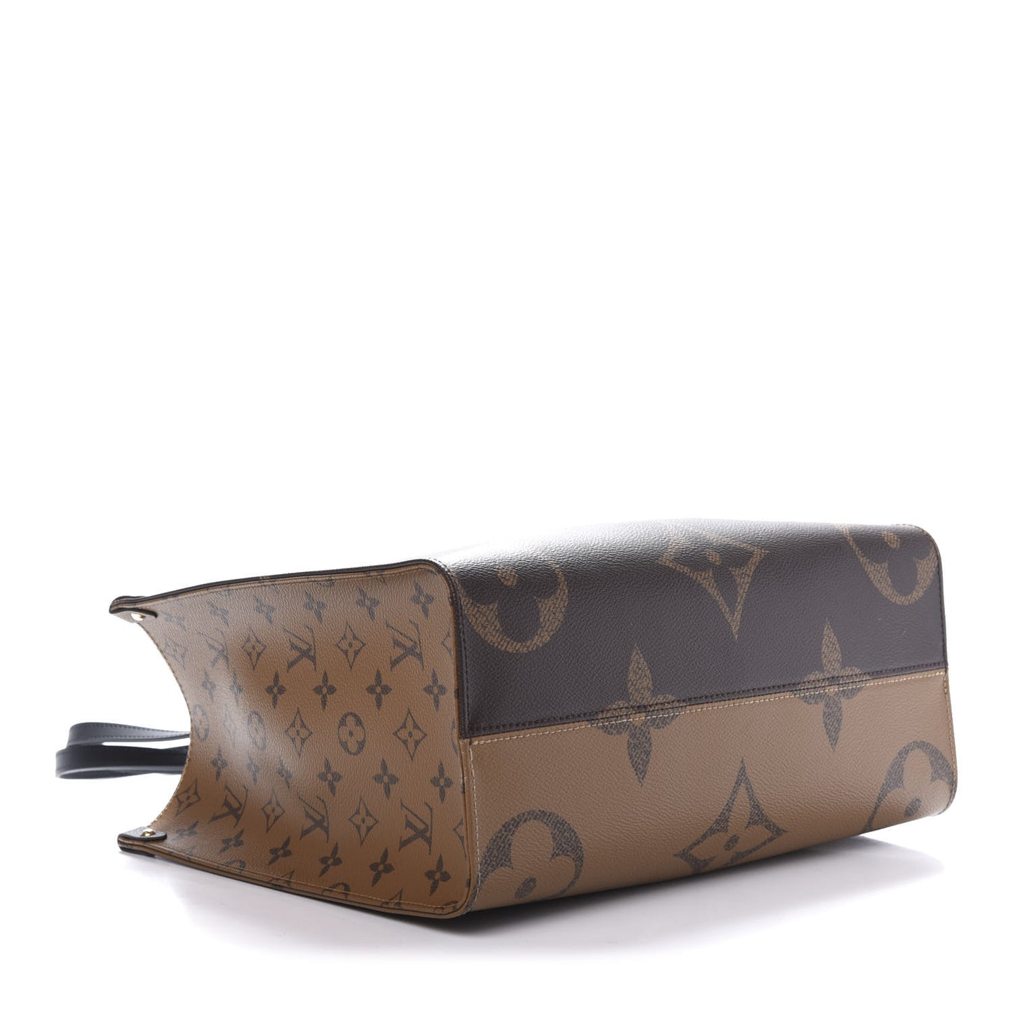 Reverse Monogram Giant Onthego MM