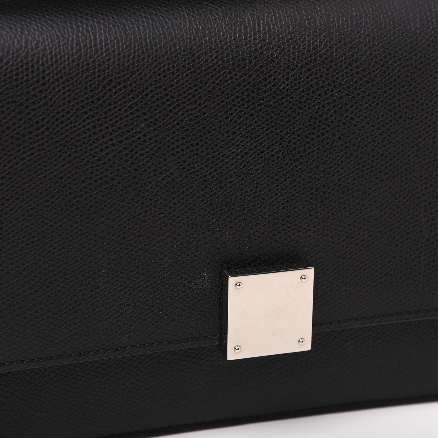 Baby Grained Calfskin Small Case Flap Black