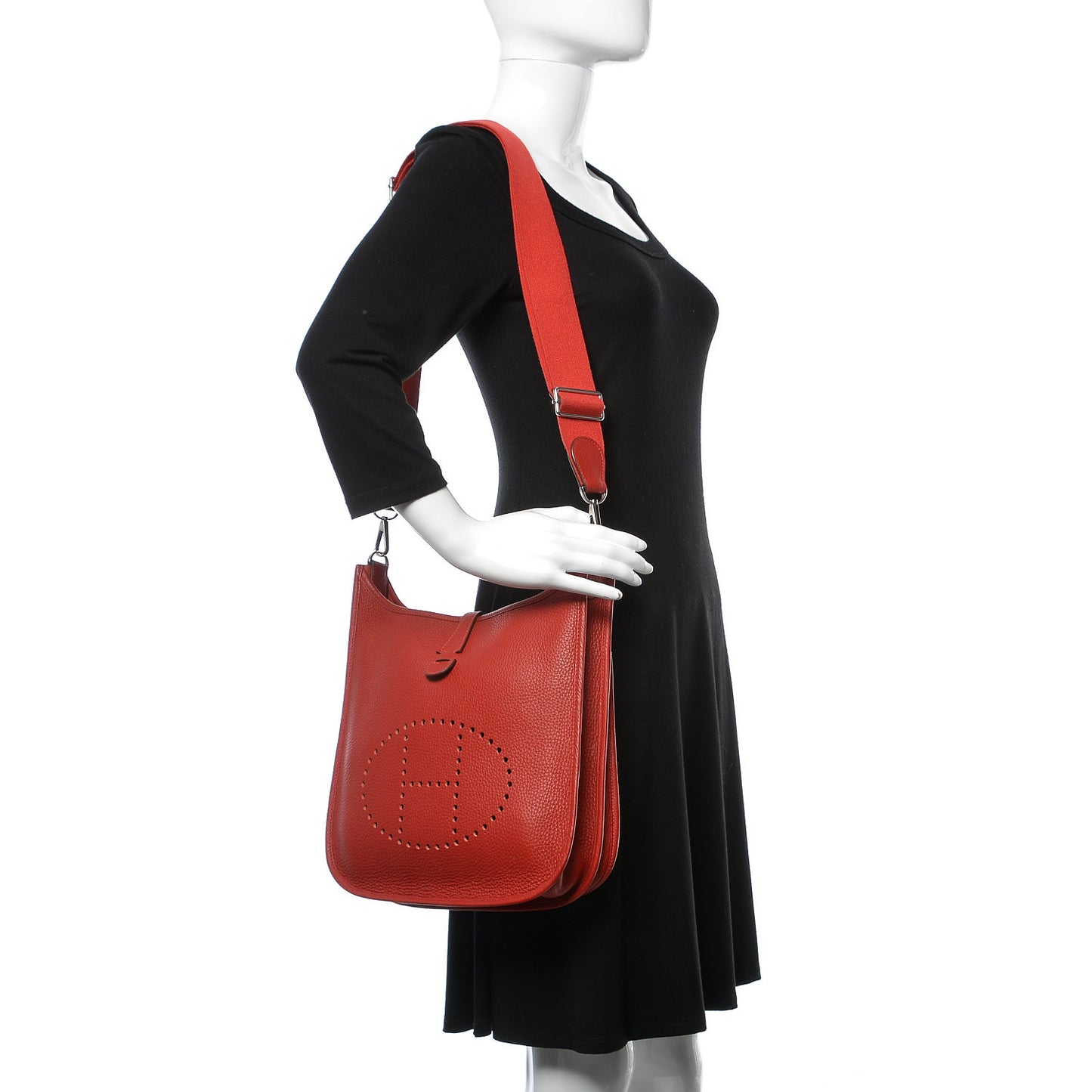 Taurillon Clemence Evelyne III PM Rouge Casaque