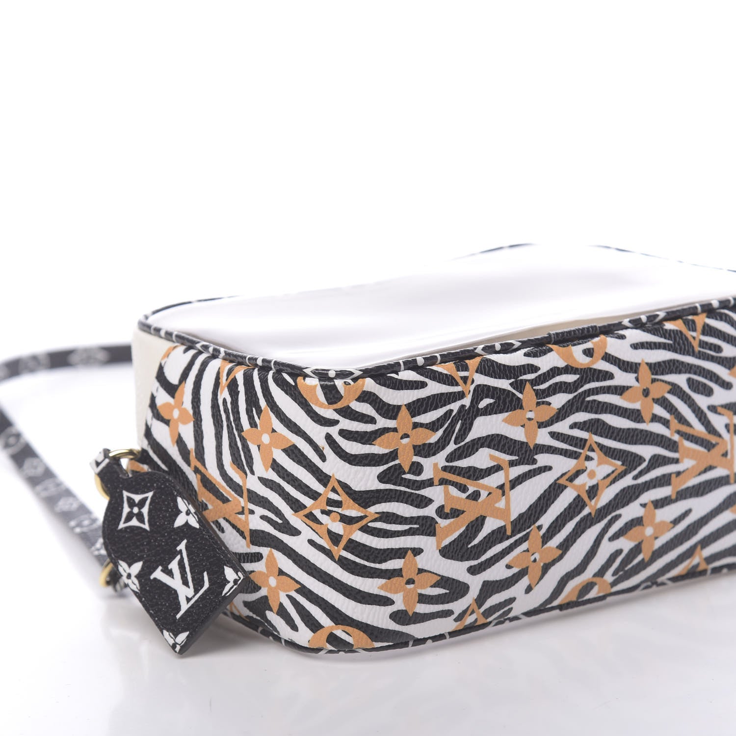 Louis Vuitton Monogram Giant Jungle Beach Pouch Ivory 9 of 10