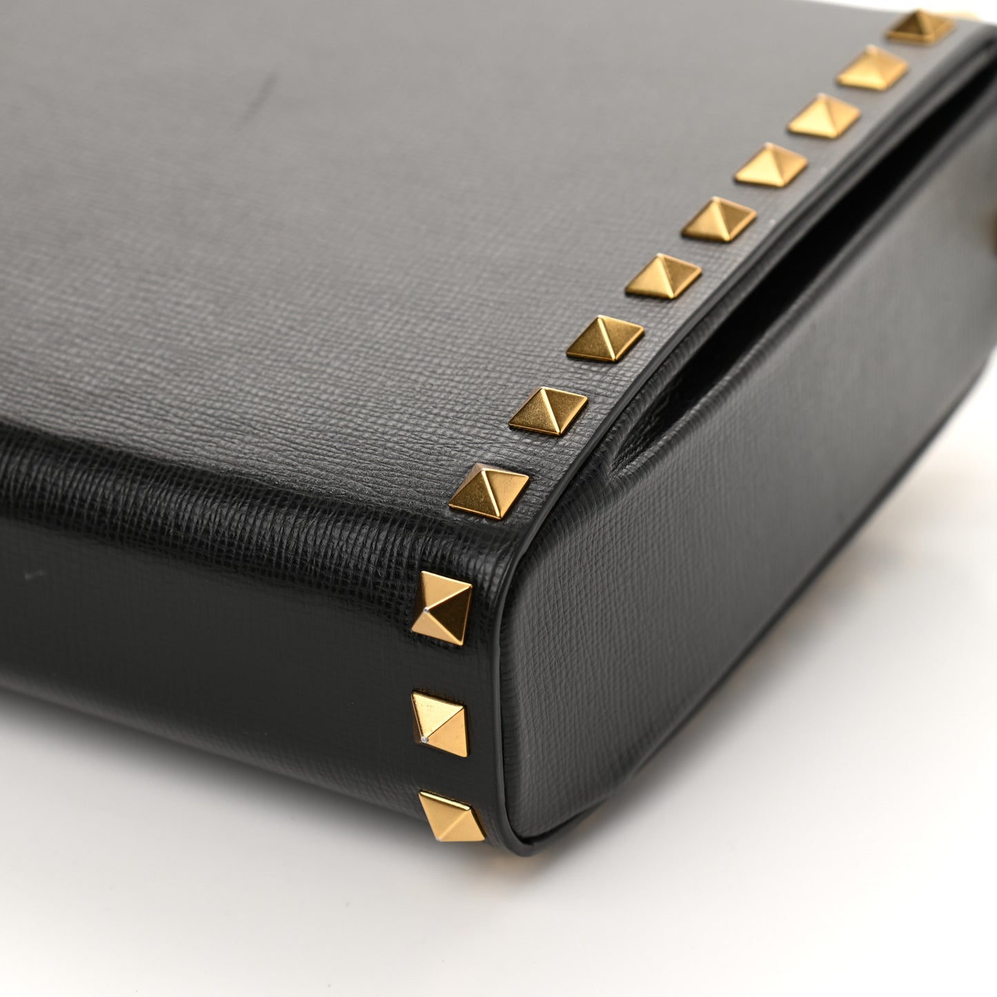 Grainy Calfskin Rockstud Alcove Clutch Black