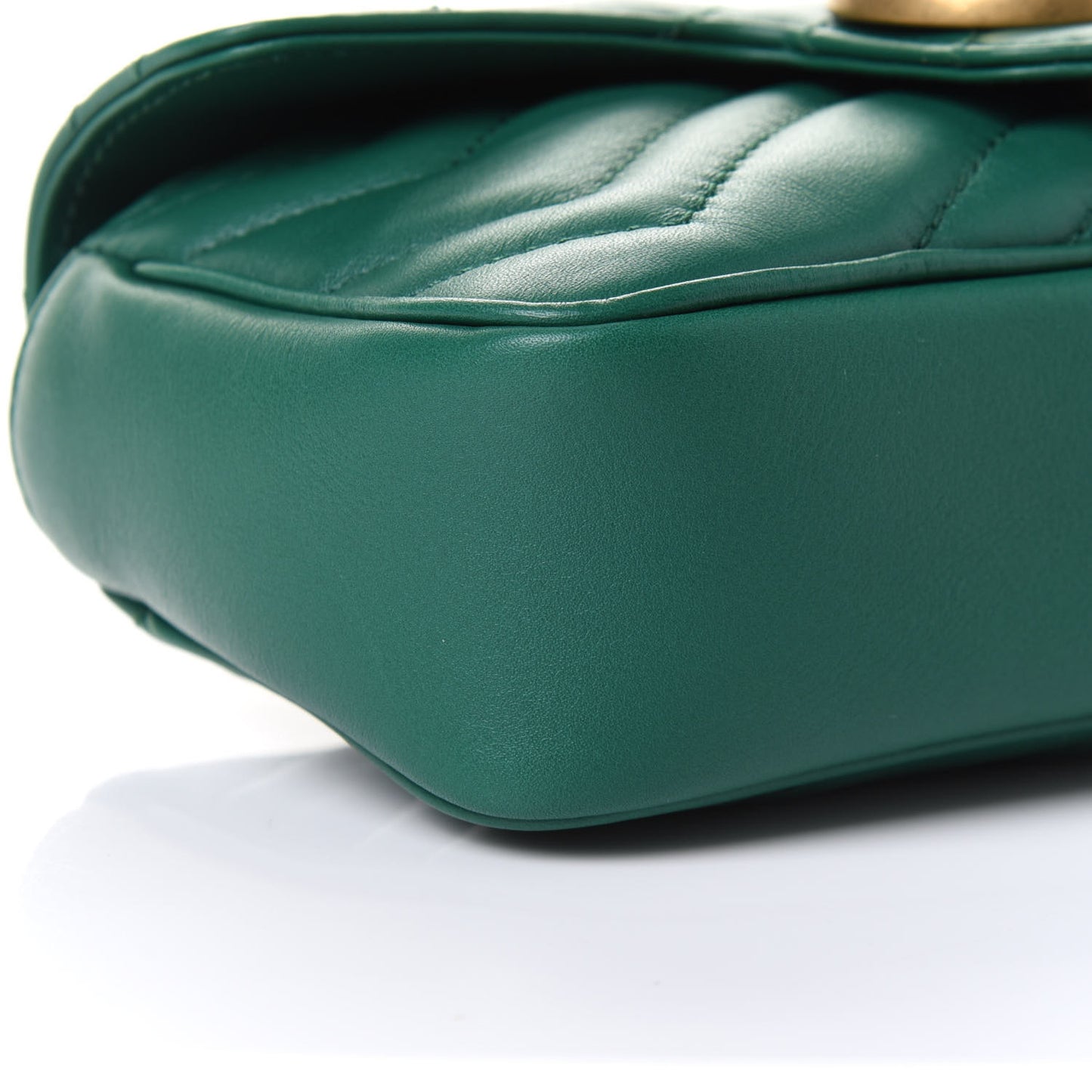 Calfskin Matelasse Super Mini GG Marmont Shoulder Bag Emerald Green
