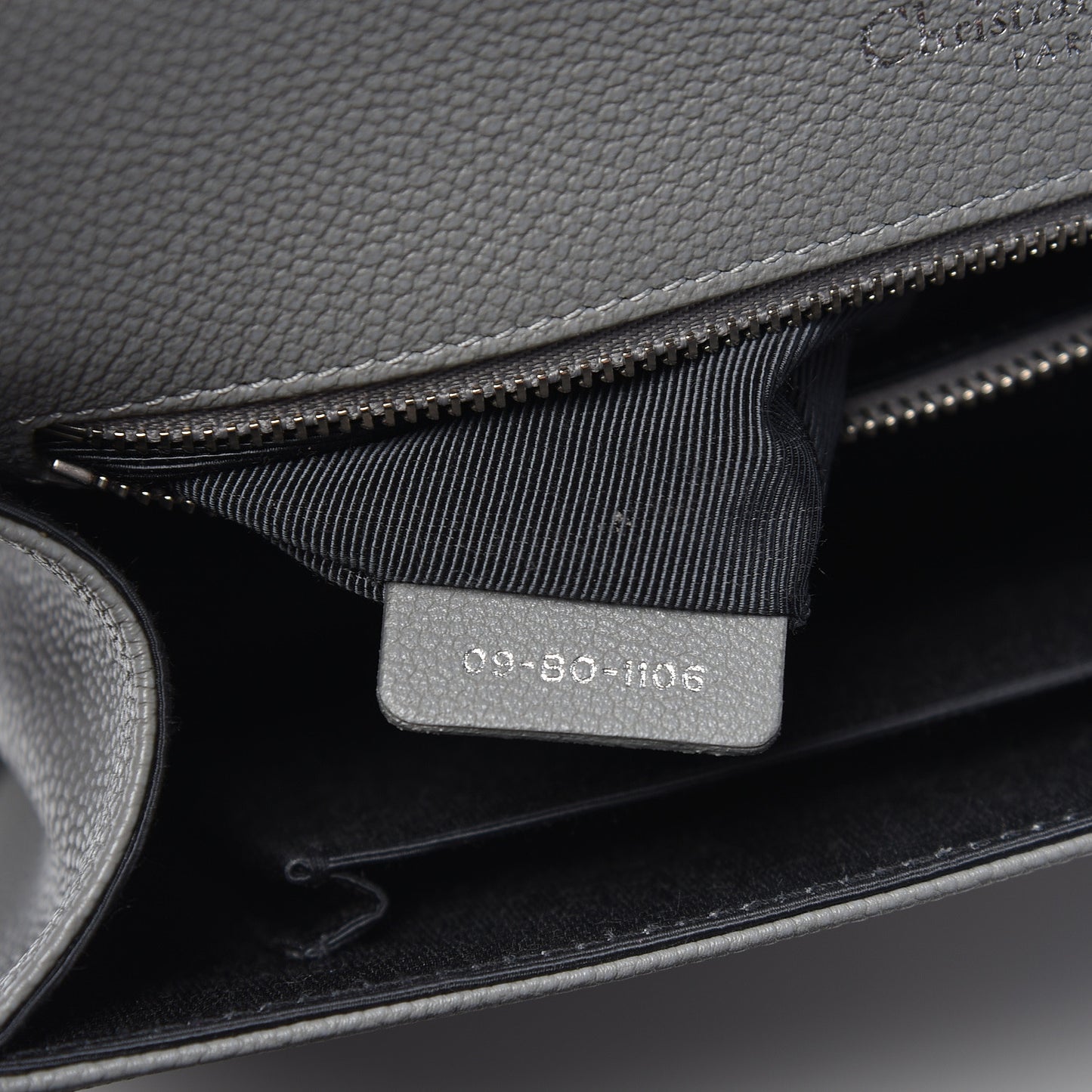 Grained Calfskin Medium Diorama Flap Bag Gris