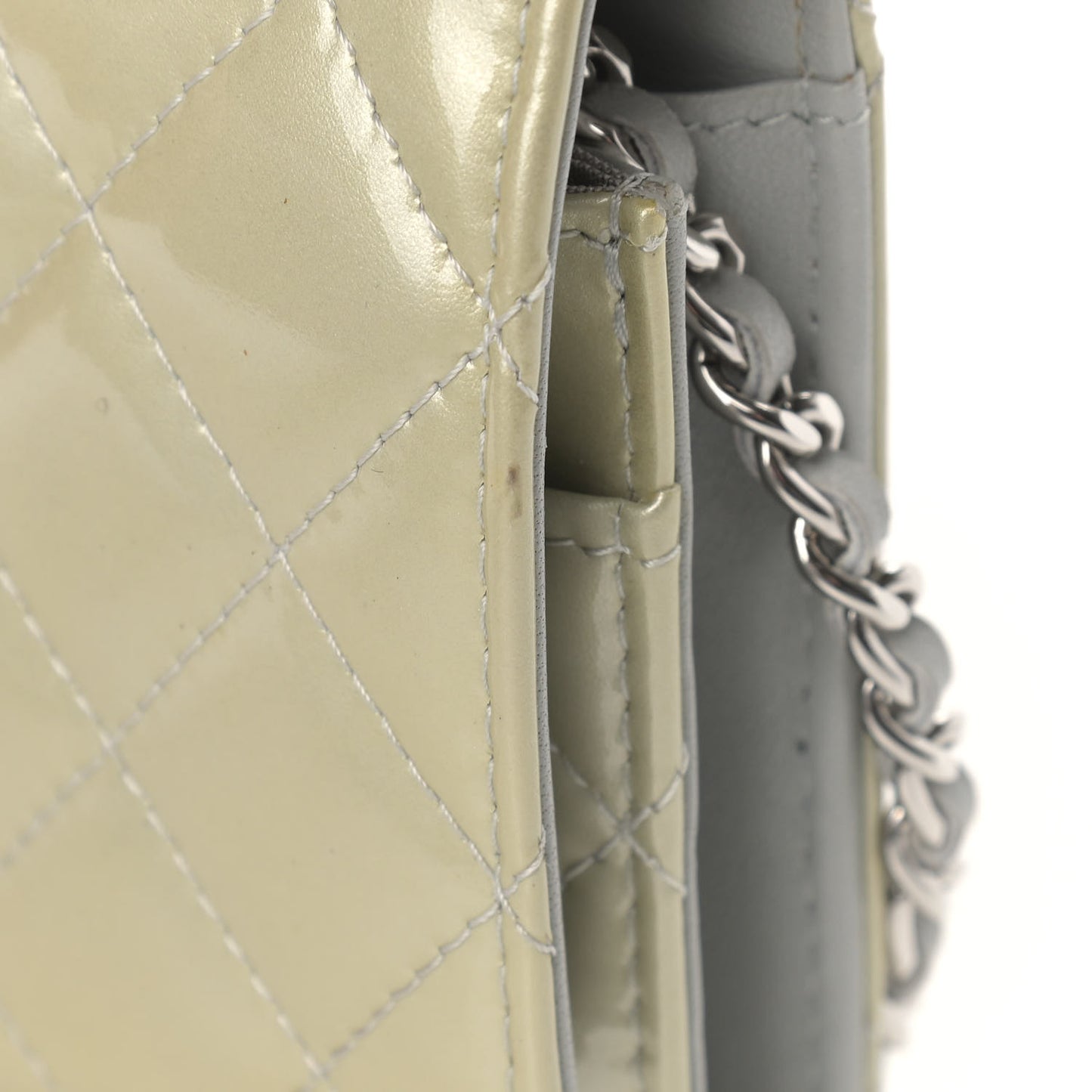 Patent Quilted Brilliant Wallet On Chain WOC Silver