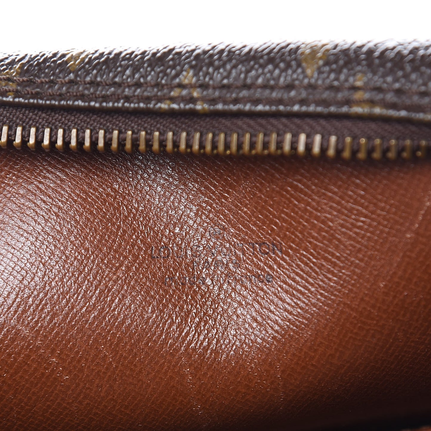 Monogram Amazone