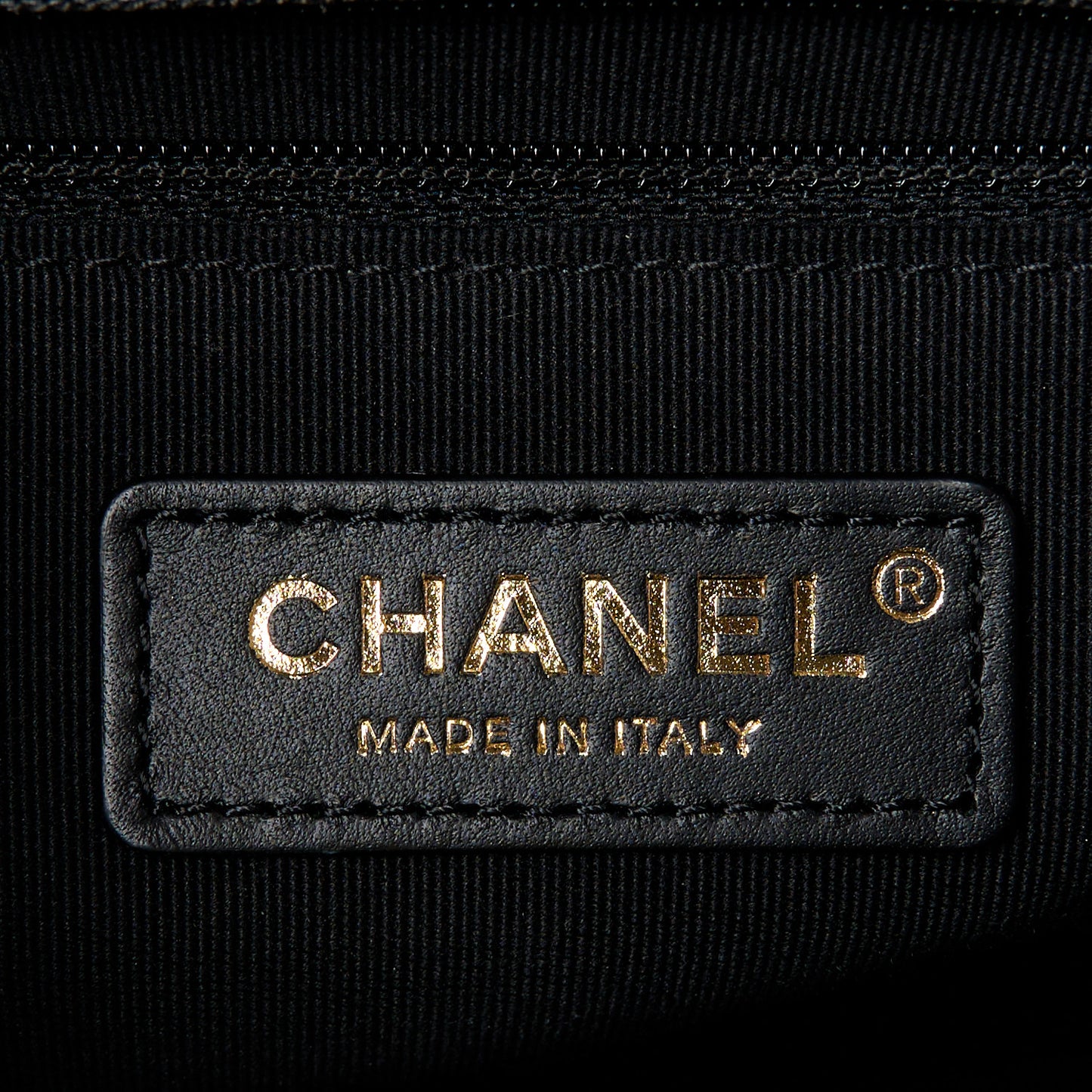 Lambskin Quilted Logo Flap With Handle Black