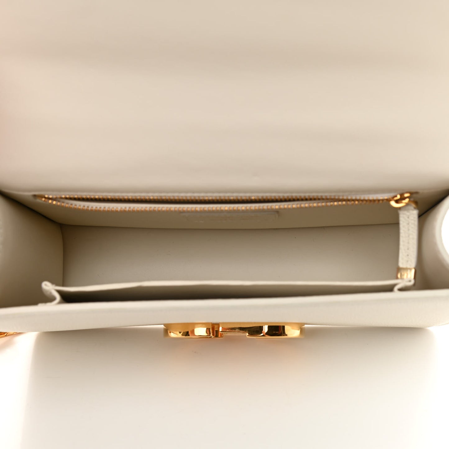 Grained Calfskin 30 Montaigne Flap Bag White