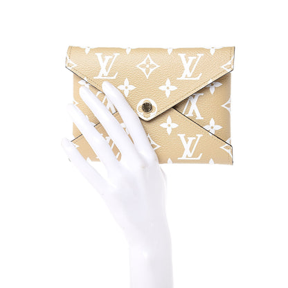 Louis Vuitton Monogram Giant Medium Kirigami Pochette Insert Beige 2 of 6