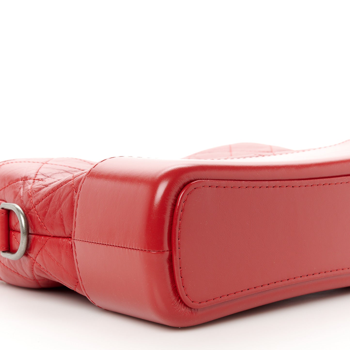 Aged Calfskin Quilted Medium Gabrielle Logo Hobo Red