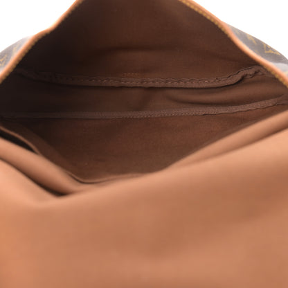 Louis Vuitton Monogram Saumur 30 5 of 14