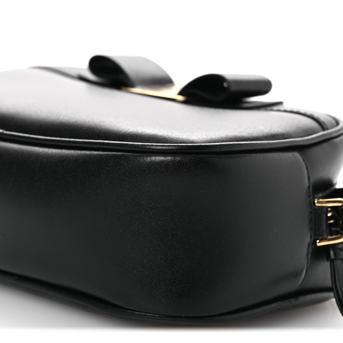 Smooth Calfskin Vara Bow Camera Bag Black