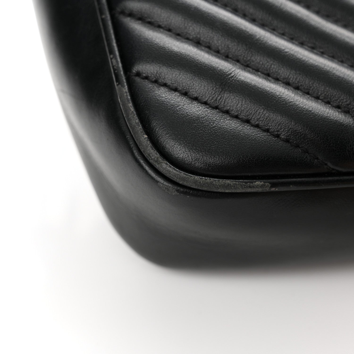 Saint Laurent Calfskin Matelasse Monogram Lou Camera Bag Black 18 of 19