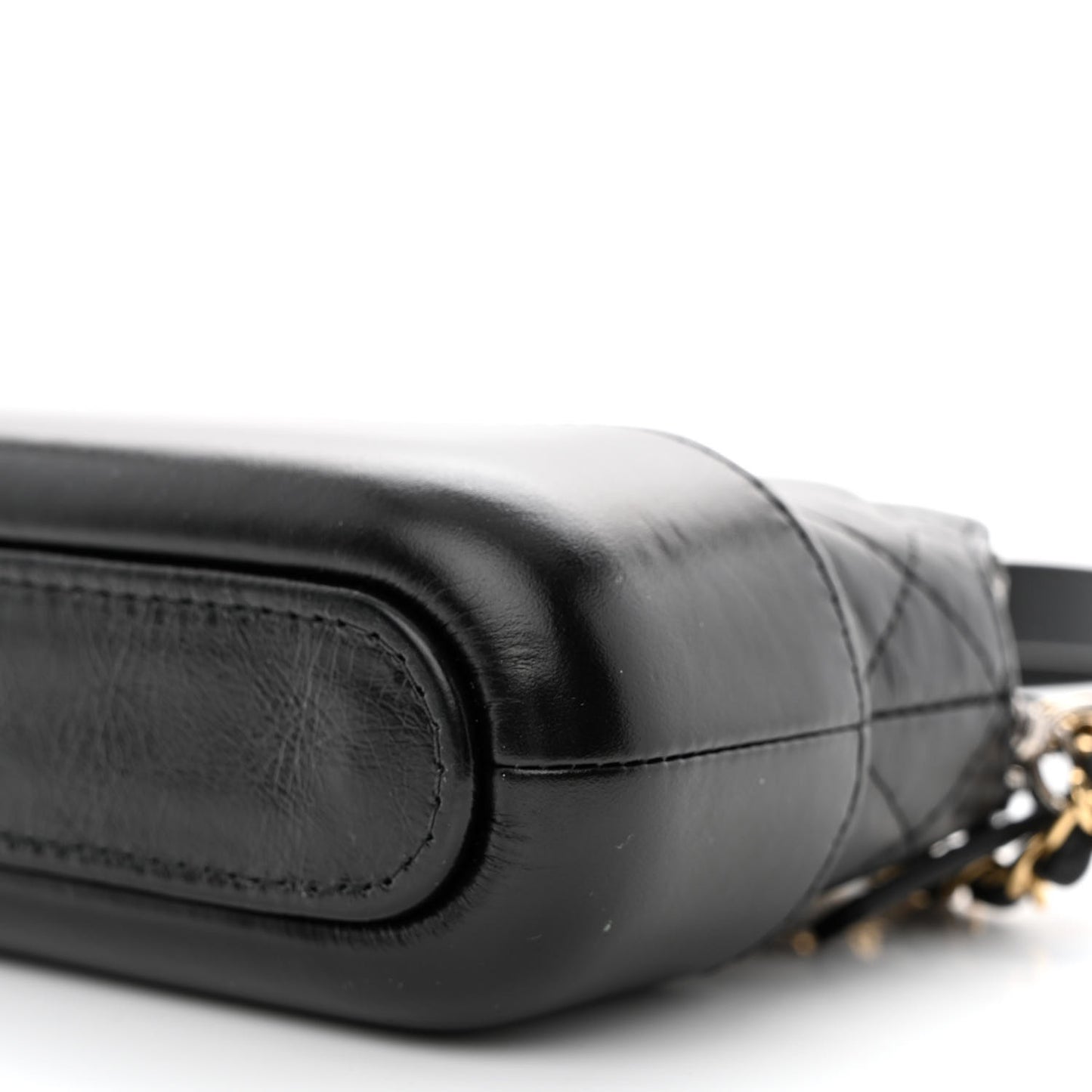 Aged Calfskin Quilted Small Gabrielle Clutch With Chain Black