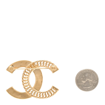 Chanel Crystal Chain CC Brooch Gold 3 of 5