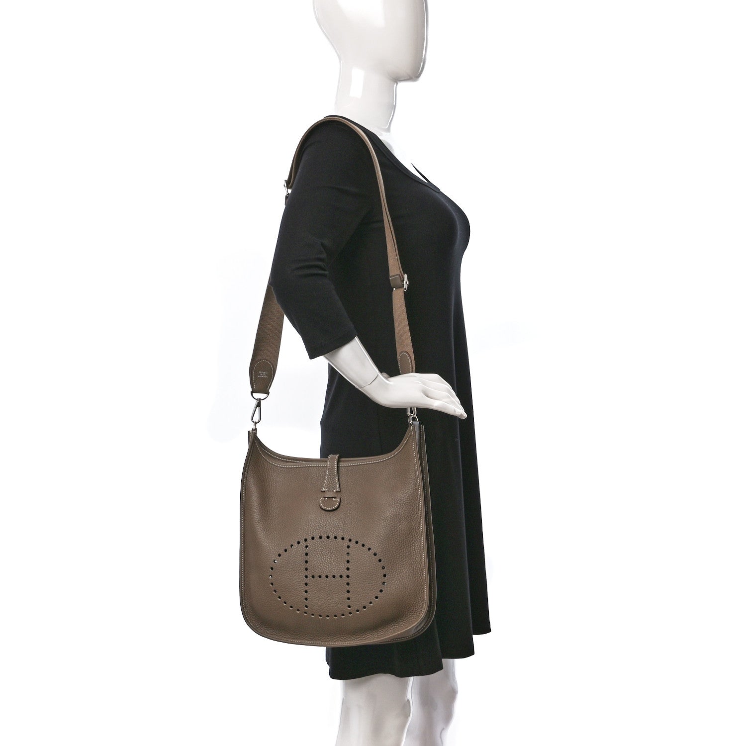 Hermes Taurillon Clemence Evelyne III PM Etoupe 2 of 9