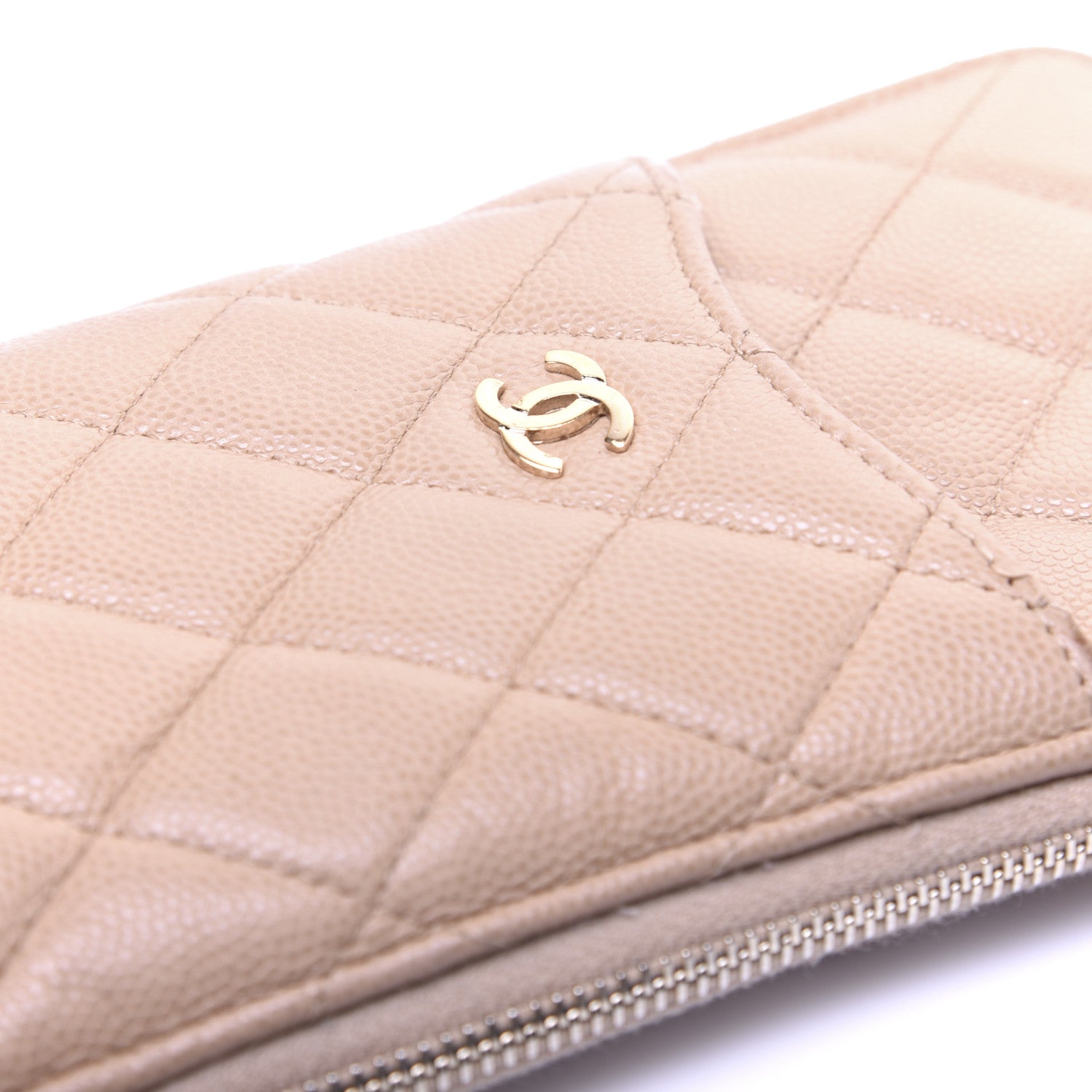 Chanel Iridescent Caviar Quilted Classic iPhone Pouch Beige 5 of 15