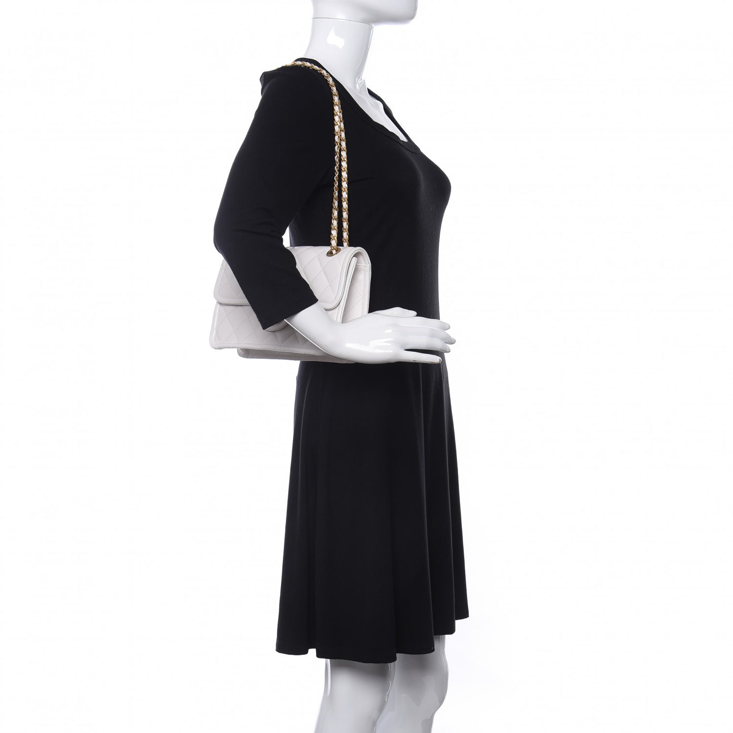 Caviar Quilted Medium Sweet Classic Flap White